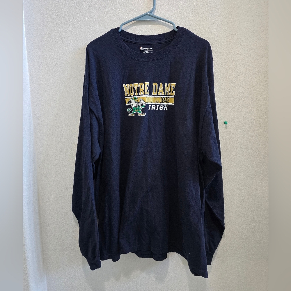 Champion Athletics Notre Dame long sleeved t-shirt Navy blue with logo size  XXL